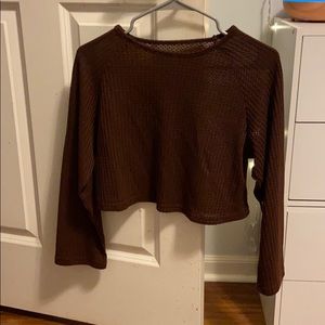 Burgundy light weight sweater cropped